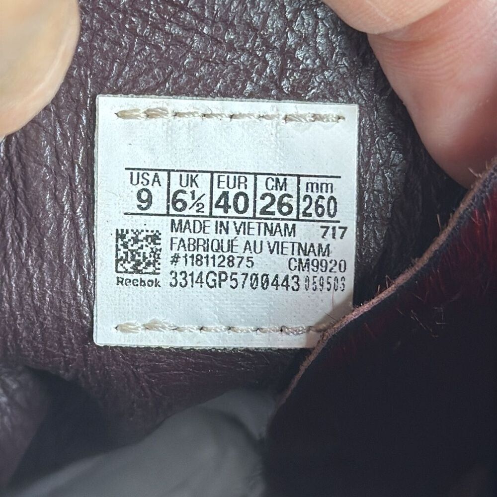 (A) RARE Reebok Amber Rose Muva Fuka Burgundy Gum Top Sneakers, Women's Size 9 - Picture 14 of 14